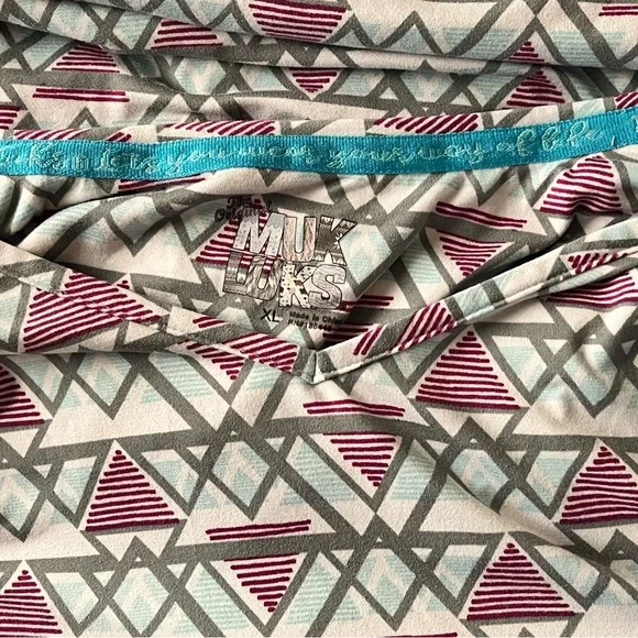 Muk Luks Geometric Patterned Long Sleepwear Dress Size XL Cozy Fall Winter - Picture 8 of 10